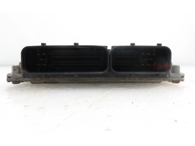 Блок управления двигателя 5WP44232, 06A906033DM Skoda Octavia Mk1 (1U)