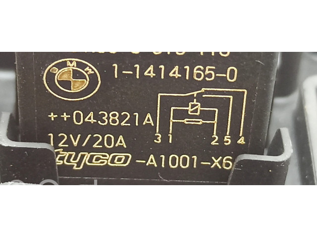 Блок предохранителей 6911922, 6905228   BMW Z4 E85 E86    