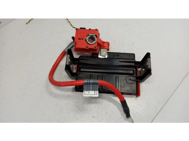 Узел подключения плюсовых проводов