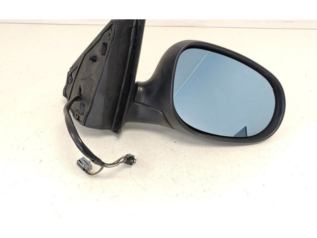 Зеркало (механическое)       Lancia Delta   -  года   