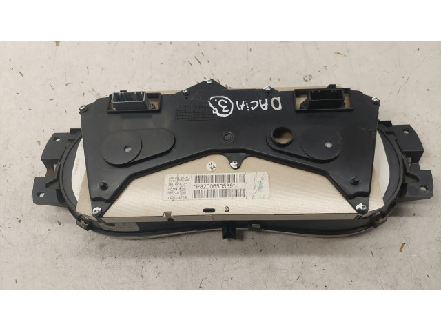 Панель приборов 8200650539, P8200650539   Dacia Logan I       