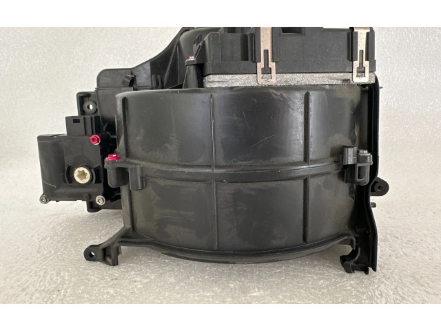 Вентилятор печки    4f0820020a, 4F0820521A   Audi A6 S6 C6 4F