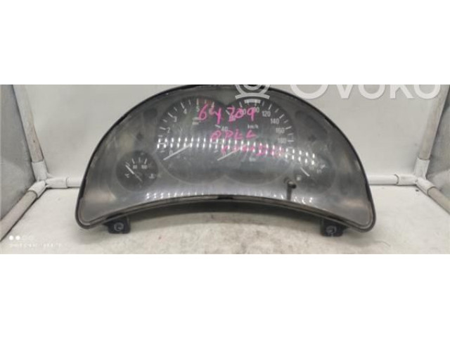 Панель приборов    Opel Combo C       