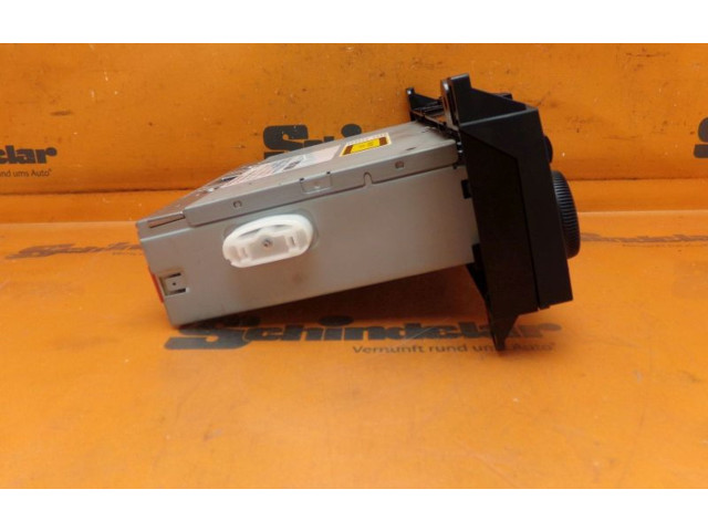 Pojistková skříňka Радио/ проигрыватель / навигация A1698200486, A1698200486 Mercedes-Benz B W245 2005