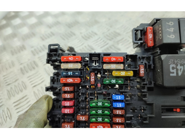 Блок предохранителей 5Q0937615C Audi A3 S3 8V