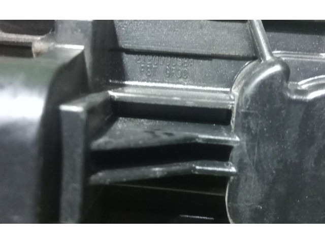 Дисплей    21200005BA   Ford Transit -  Tourneo Connect