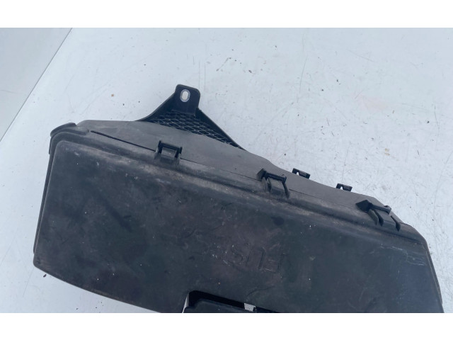 Блок предохранителей  9494210, 9452993   Volvo V70    