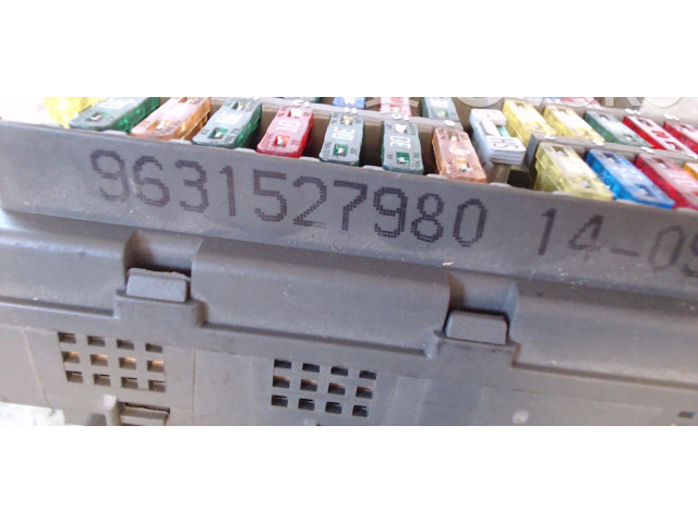Pojistková skříňka 9631527980 Peugeot 806 2001