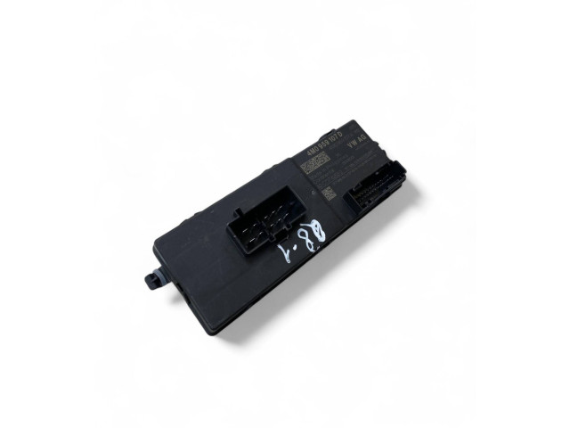 Боковая подушка безопасности 4M0959107D, 4M0959107A Audi Q8