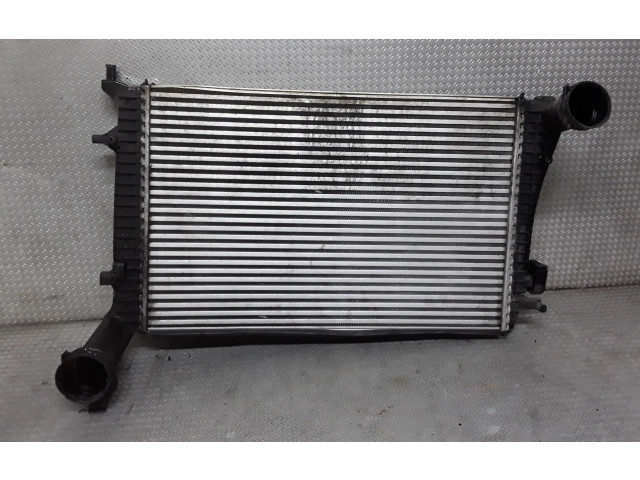 Интеркулер Volkswagen Caddy