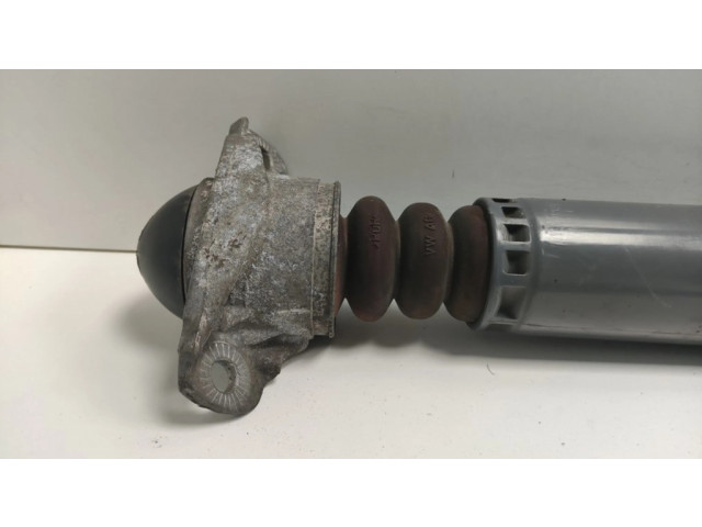 Задний aмортизатор