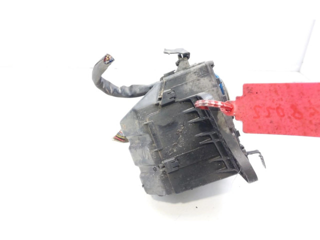 Pojistková skříňka 3660180KB2000 Suzuk Grand Vitara I