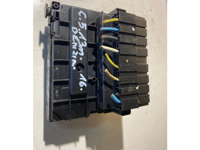 Блок предохранителей  9675877980   Citroen C5    