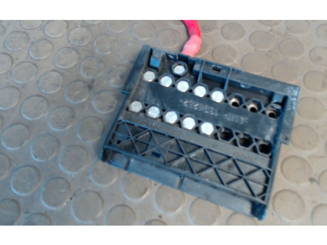 Блок предохранителей     Ford Fusion    