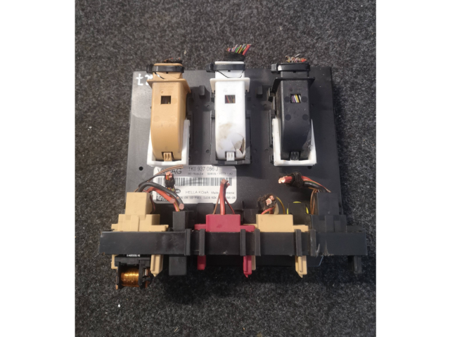 Блок комфорта 1K0937086J, 5DK009965   Skoda Yeti (5L)   