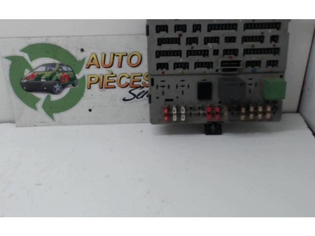 Pojistková skříňka Peugeot 309 1986