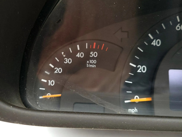 Přístrojová deska Mercedes-Benz C W203 2004 A2035403147, 110080231005