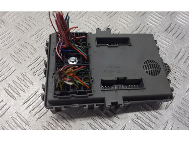 Блок предохранителей  96839254   Chevrolet Aveo    