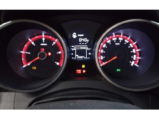 Přístrojová deska SsangYong Tivoli 2015 8021035100, E3-A3-18-4