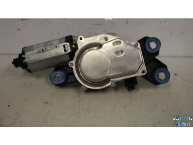 Моторчик заднего дворника 31290787 Volvo V70