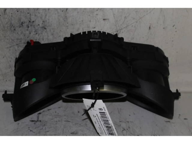 Панель приборов    Fiat 500X       