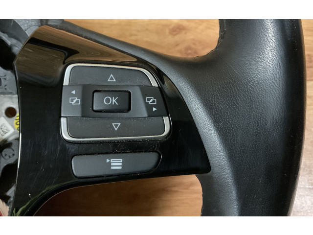 Volant Volkswagen Touareg II 2015 7P6419091A