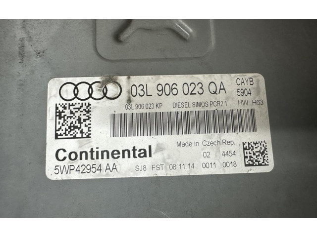 Блок управления двигателем Блок управления 04C907309AE   Audi A1