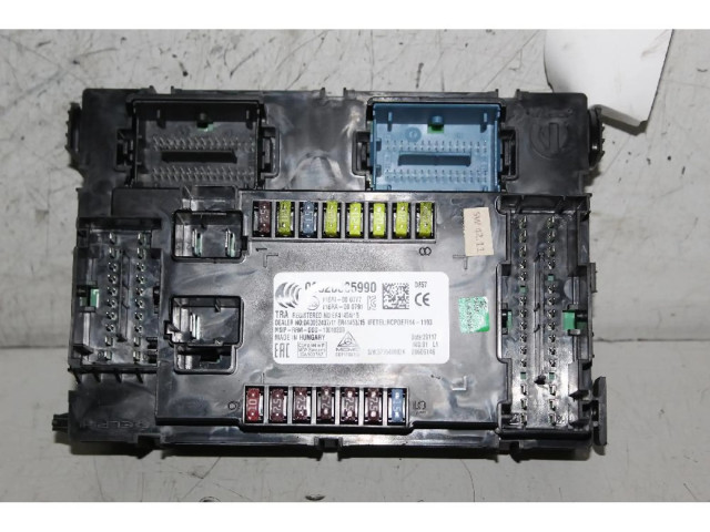 Блок предохранителей    Jeep Renegade    