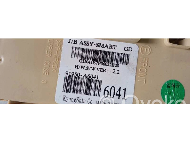 Pojistková skříňka Řídící jednotka BSM 91950A6041 Hyundai i30 2013