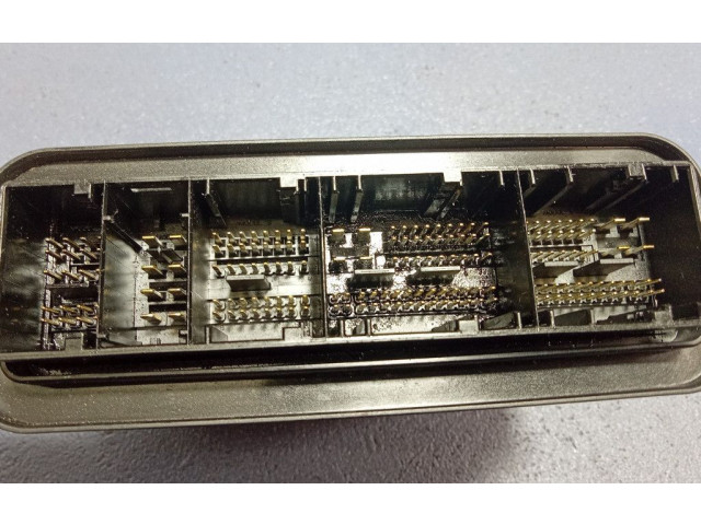 Řídící jednotka 8516754, 8516754 BMW 5 F10 F11 2011