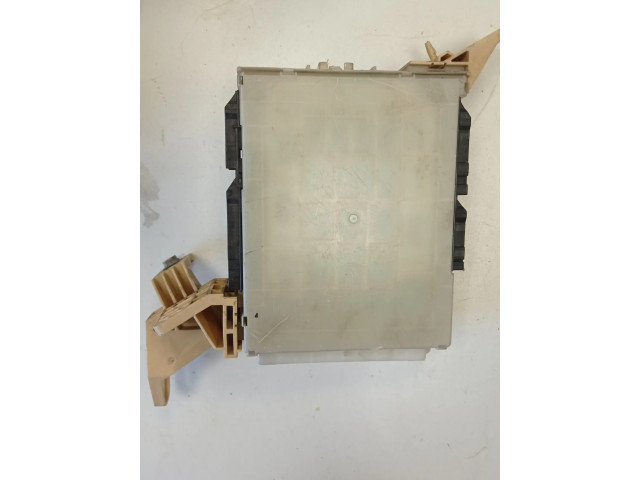 Блок комфорта 63587385, 827300EA70C   Toyota Highlander XU50   