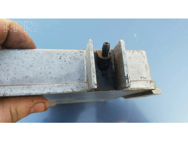 Řídící jednotka 95GB-12A297-GA Ford Orion 1984