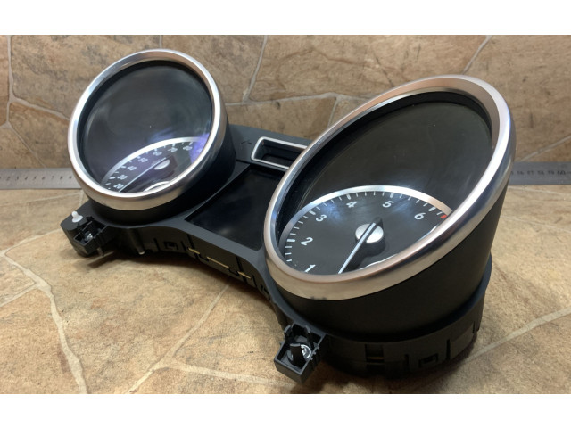 Панель приборов    Mercedes-Benz GL X166       