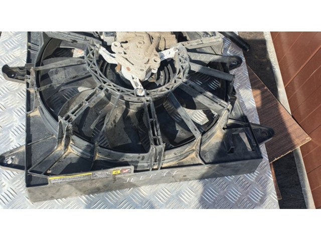 Вентилятор радиатора 24042401 Jeep Cherokee 3.0