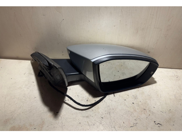 Зеркало электрическое Skoda Octavia Mk3 (5E) 2013 - 2019 года