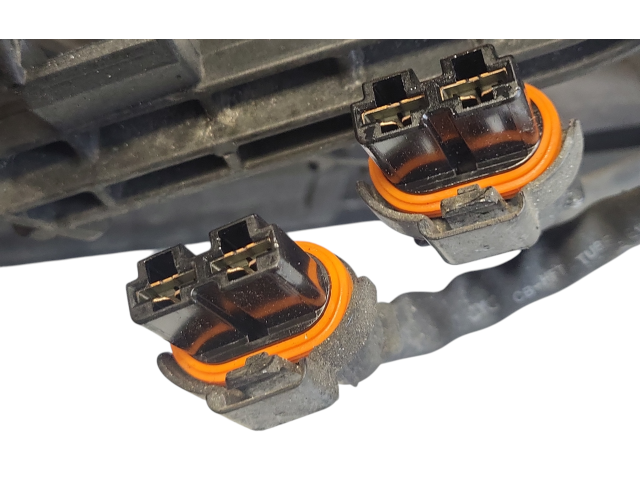 Вентилятор радиатора     31338823, P31338823    Volvo V70 