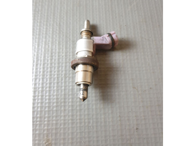 Vstřikovač 2371026012 Toyota Avensis T270