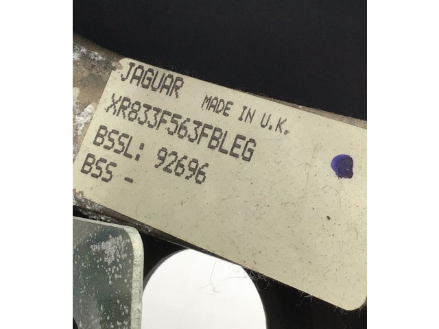 Руль Jaguar S-Type - года XR833F563FBLEG