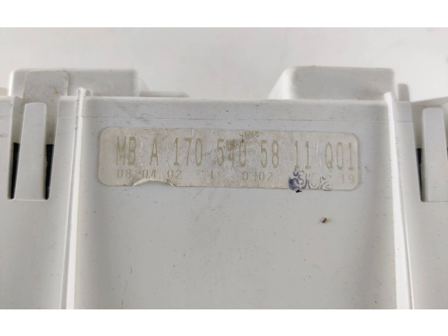 Přístrojová deska Mercedes-Benz SLK R170 2002 A1705405811