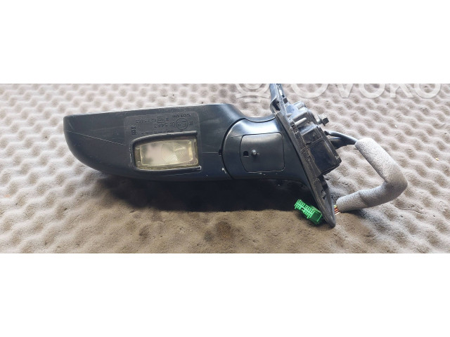 Зеркало электрическое Volvo V70 2000 - 2004 года