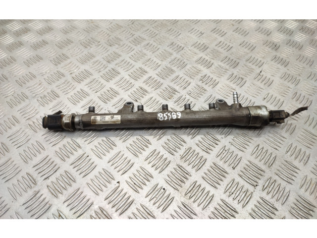 Топливная рампа 03L130089B   Skoda Fabia Mk2 (5J)   для двигателя CAYB