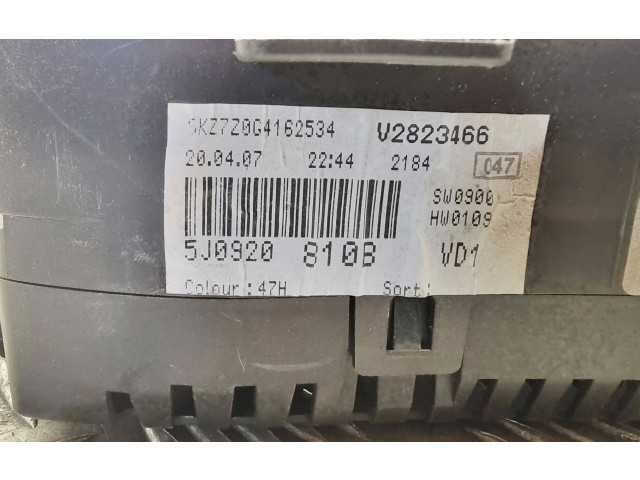 Pojistková skříňka Спидометр (приборный щиток) 5J0920810B, V2823466 Skoda Roomster (5J) 2007