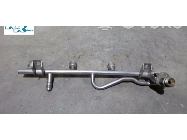 Vstřikovací lišta Opel Zafira A