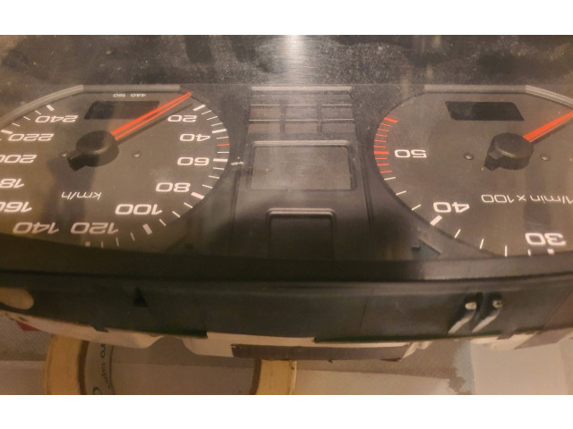 Панель приборов 4A1919033ES   Audi A6 S6 C4 4A       