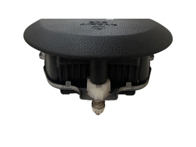 Подушка безопасности водителя Toyota Verso-S