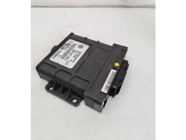 Блок управления коробкой передач 09K927750L, H67S1045   Volkswagen Transporter - Caravelle T5