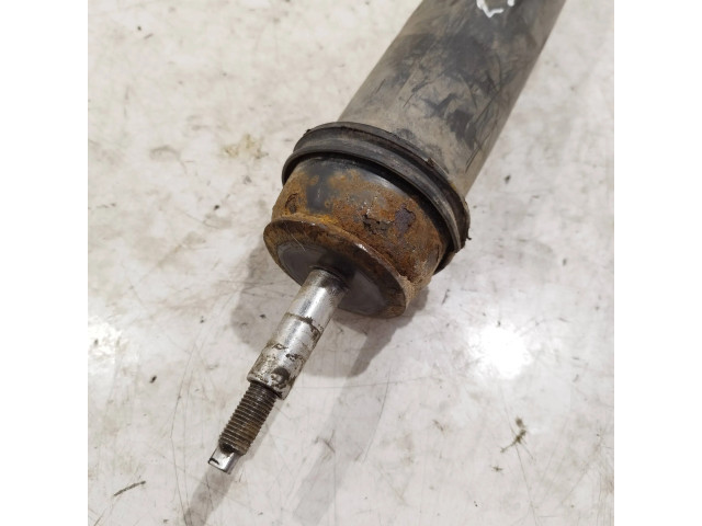 Задний aмортизатор