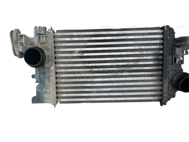 Радиатор интеркулера 13283253, 13283253   Opel  Meriva B  2010 - 2016 года