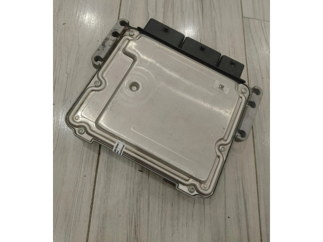 Řídící jednotka 237106319R Renault Captur 2016