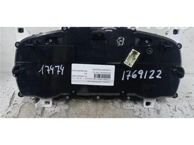 Přístrojová deska  Citroen Berlingo 2019 983095218000, 0090059  